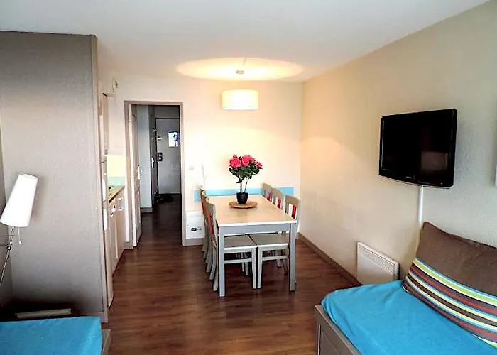 Front Pools * Cannes