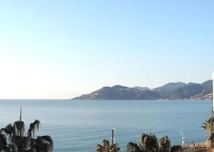 Front Pools Apartamento